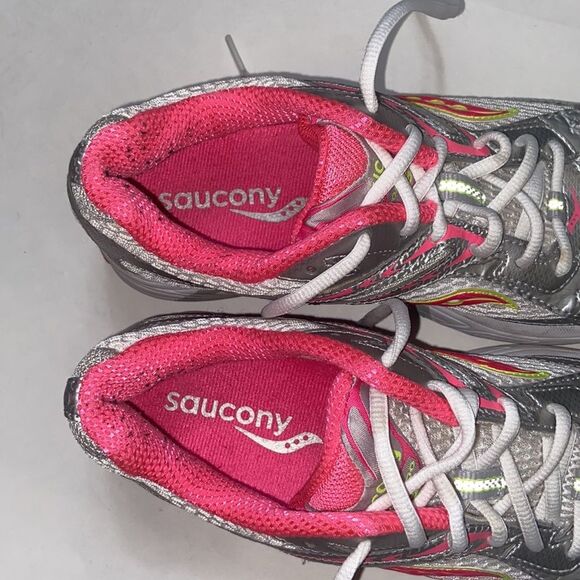 SAUCONY GRID TORNADO 5 WOMEN SHOES SIZE 9 - Picture 2 of 12